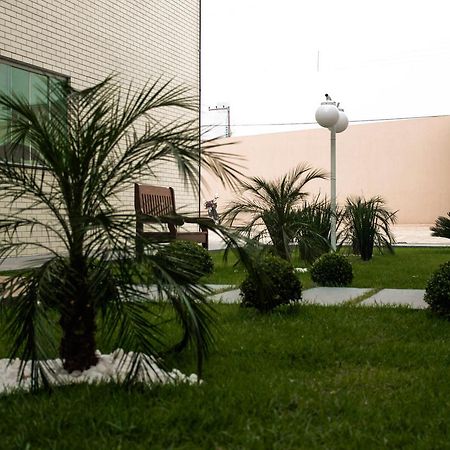 Vera Cruz Business Hotel Acailandia Esterno foto