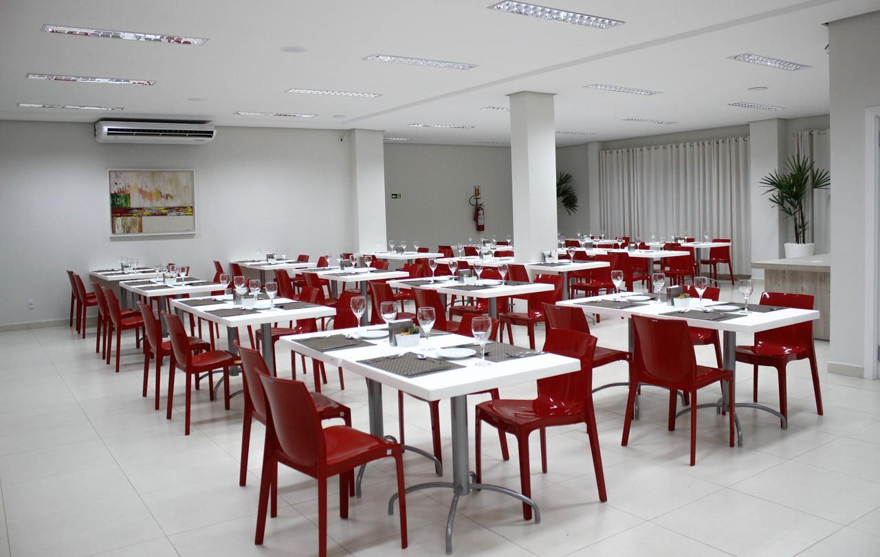 Vera Cruz Business Hotel Acailandia Esterno foto