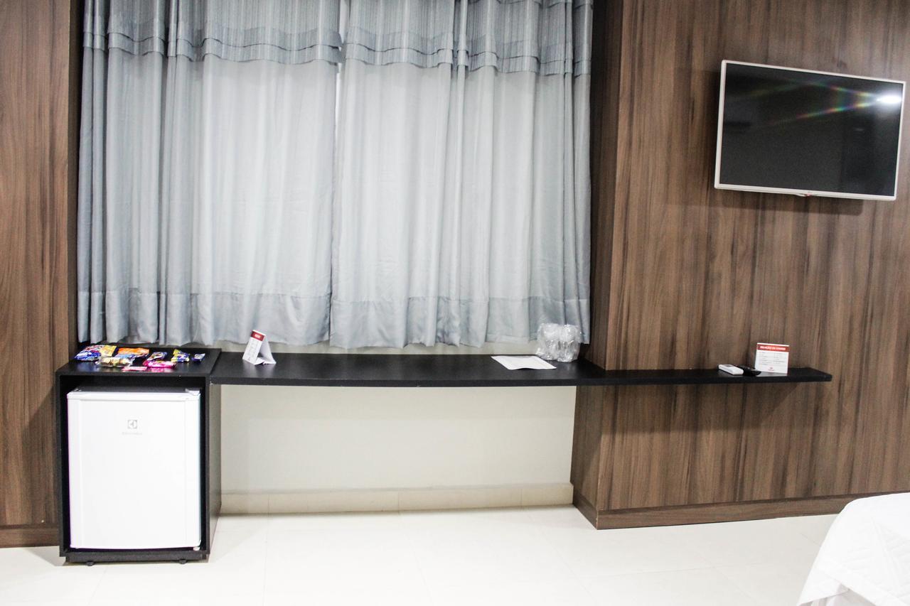 Vera Cruz Business Hotel Acailandia Esterno foto