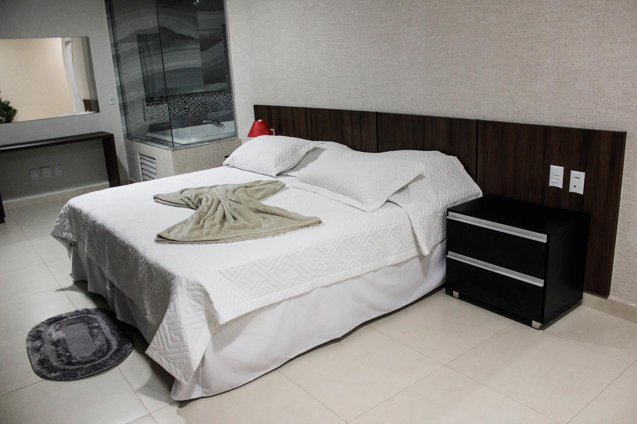 Vera Cruz Business Hotel Acailandia Esterno foto